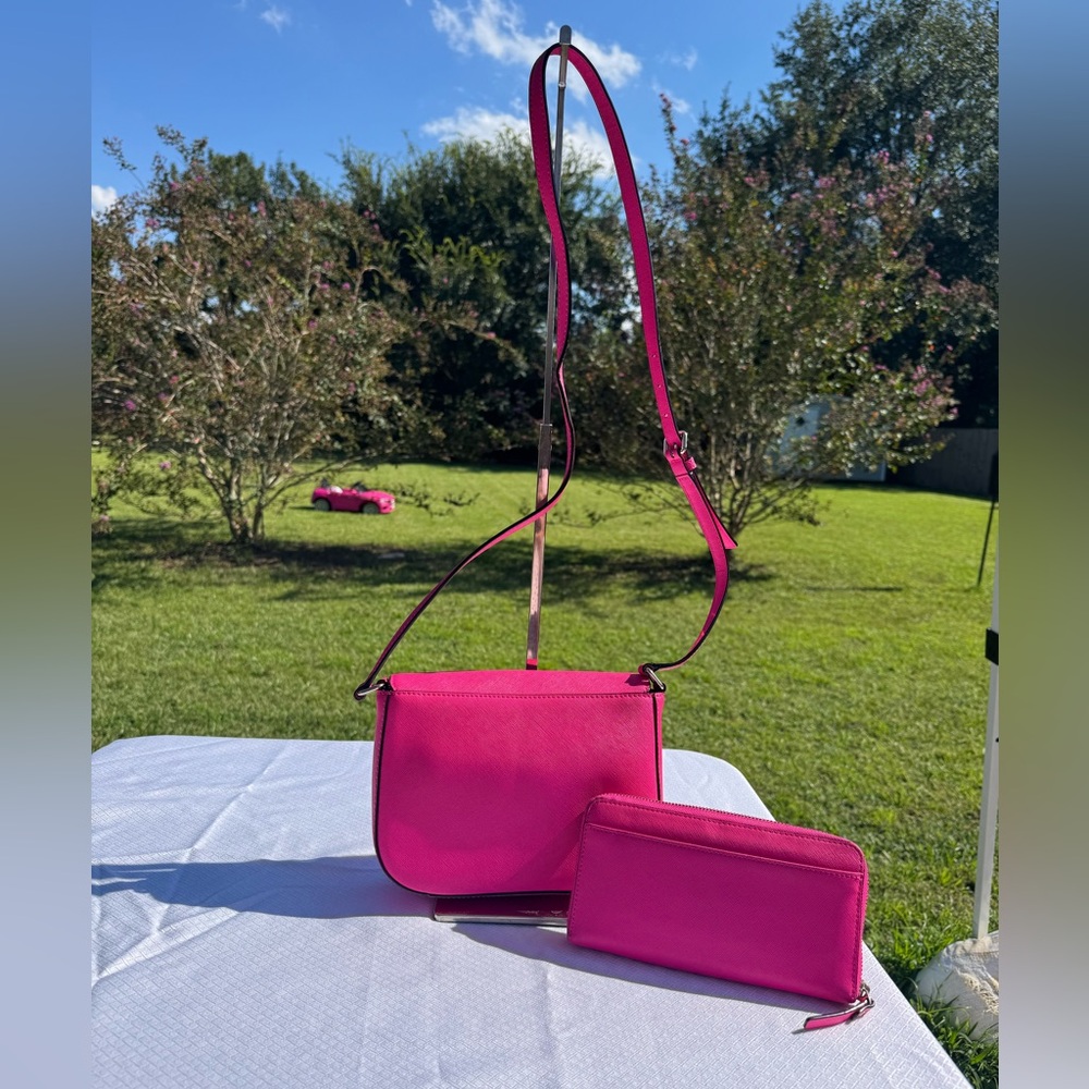 Kate Spade Laurel Way Carsen Crossbody With Matching Wallet - Picture 2 of 11